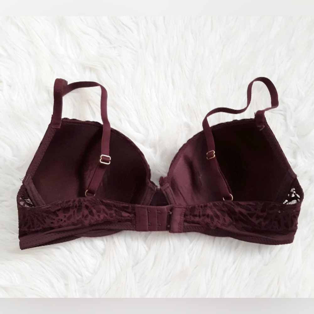 BCBGMAXAZRIA Lined Demi Bra 34C - Picture 3 of 5